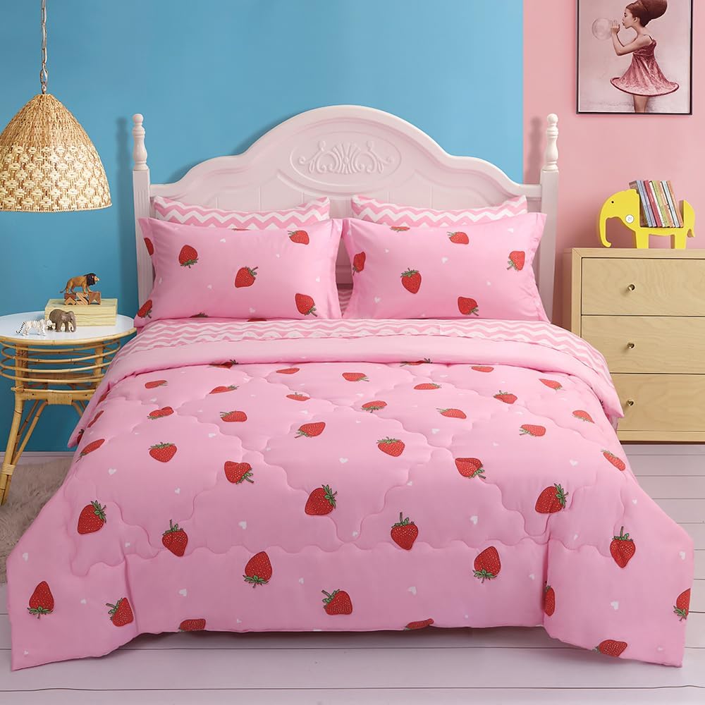 Strawberry Comforter Bedding Set Full Size for Girls 7 Piece Pink Kawaii Comforter Set Bed in A Bag for Kids Teens All Season (1 Comforter,1 Flat Sheet,1 Fitted Sheet and 4 Pillow Sham)