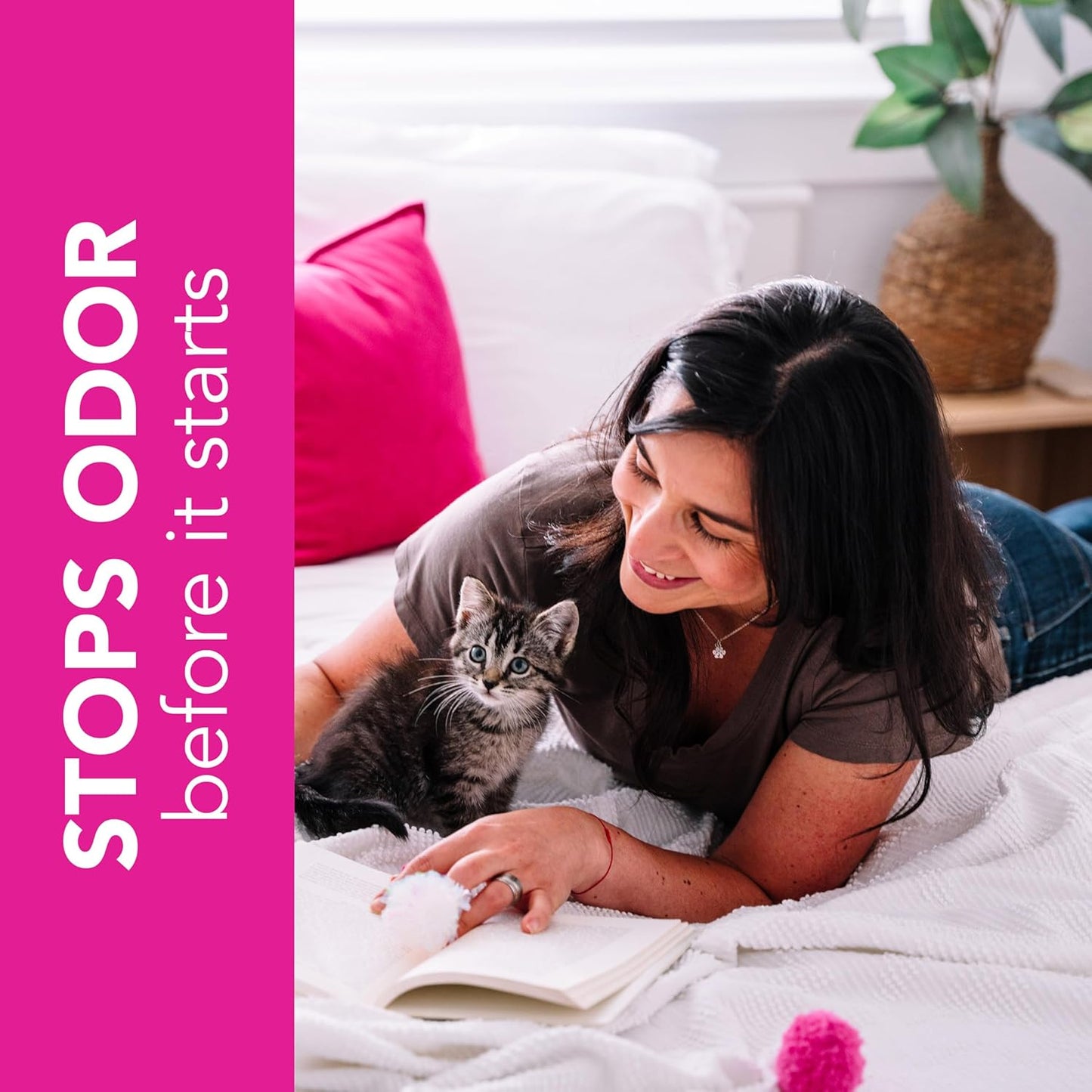 ökocat Super Soft Wood Clumping Cat Litter, Unscented,14 pounds - Natural Ingredients, Stops Odor, Clumps Solid, 99% Dust Free, Great for All Cats, Sensitive Paws, Kittens