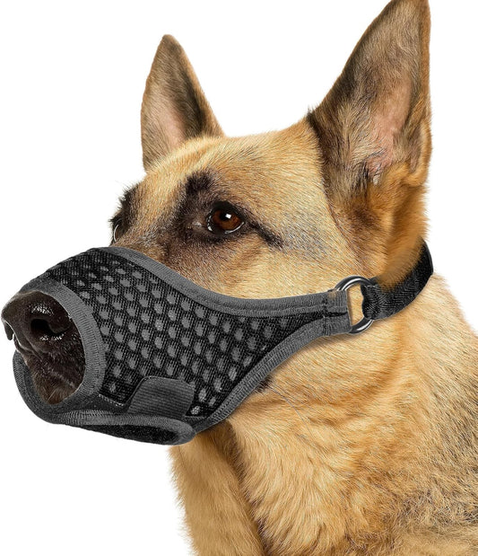LUCKYPAW Soft Muzzle for Medium Large Sized Dogs Beagle Labrador German Shepherds, Dog Muzzle to Prevent Biting Chewing, Adjustable Breathable Mouth Guard for Grooming Walking Training(Black, M)