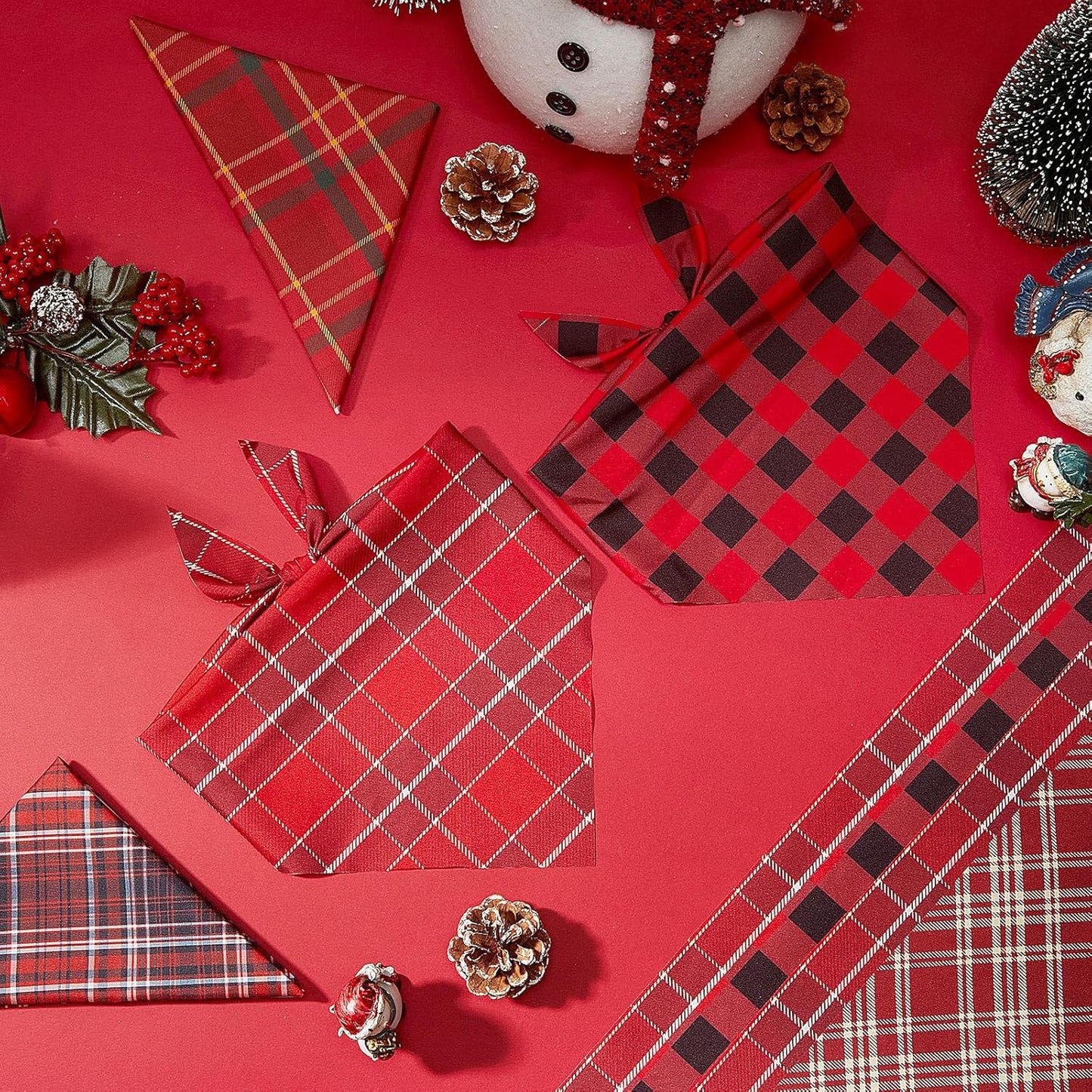 100 Pcs Christmas Dog Bandanas Bulk Xmas Red Plaid Bandanas Soft Triangle Bibs Adjustable Scarf for Small Medium Large Pets